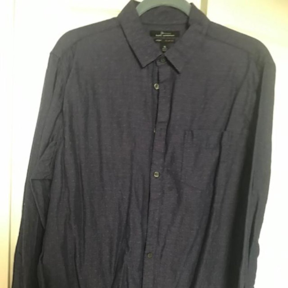Marc Anthony Men's purple button down shirt Xl